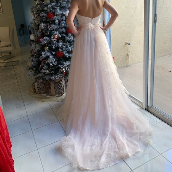 Strapless blush pink gown from David’s bridal. Worn once - Picture 12 of 12
